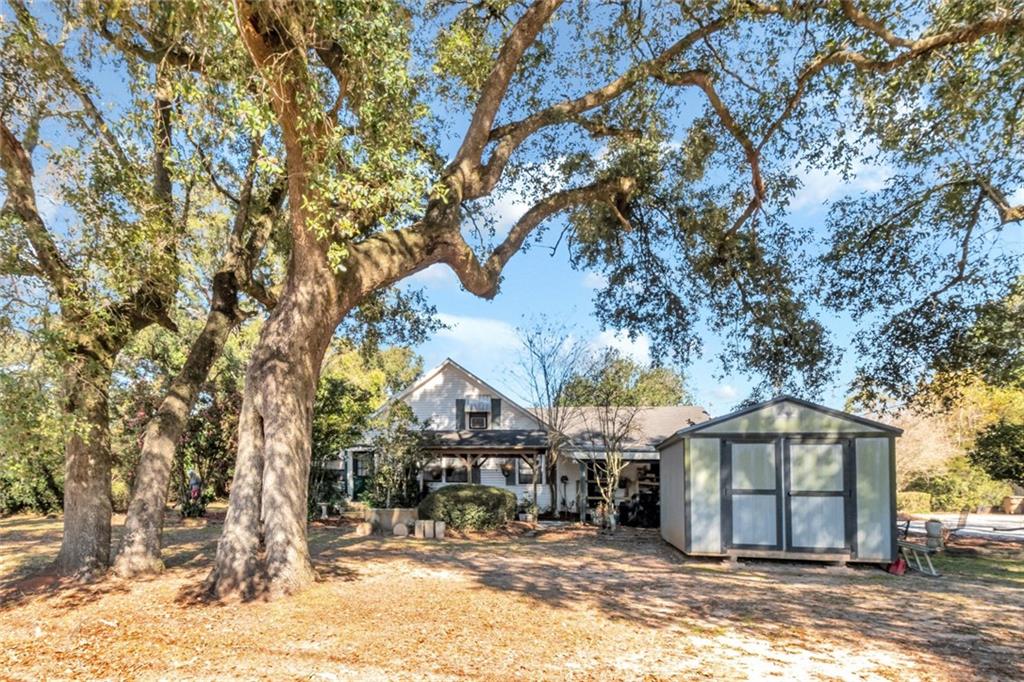 8309 Grand Oaks Drive
