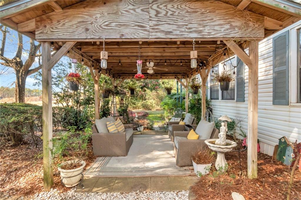 8309 Grand Oaks Drive