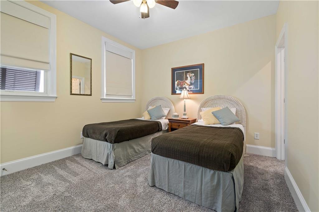 918 Delchamps Avenue # 4E