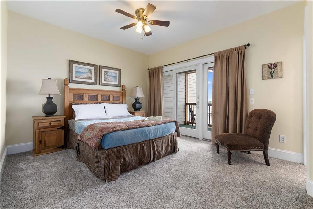 918 Delchamps Avenue # 4E