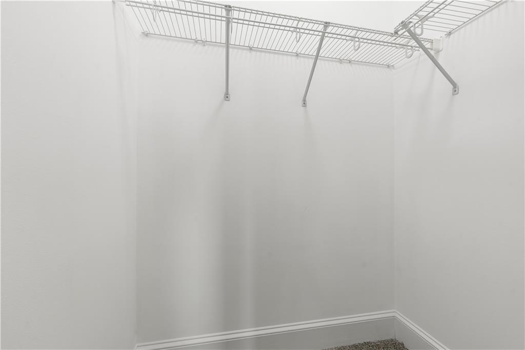 918 Delchamps Avenue # 4E