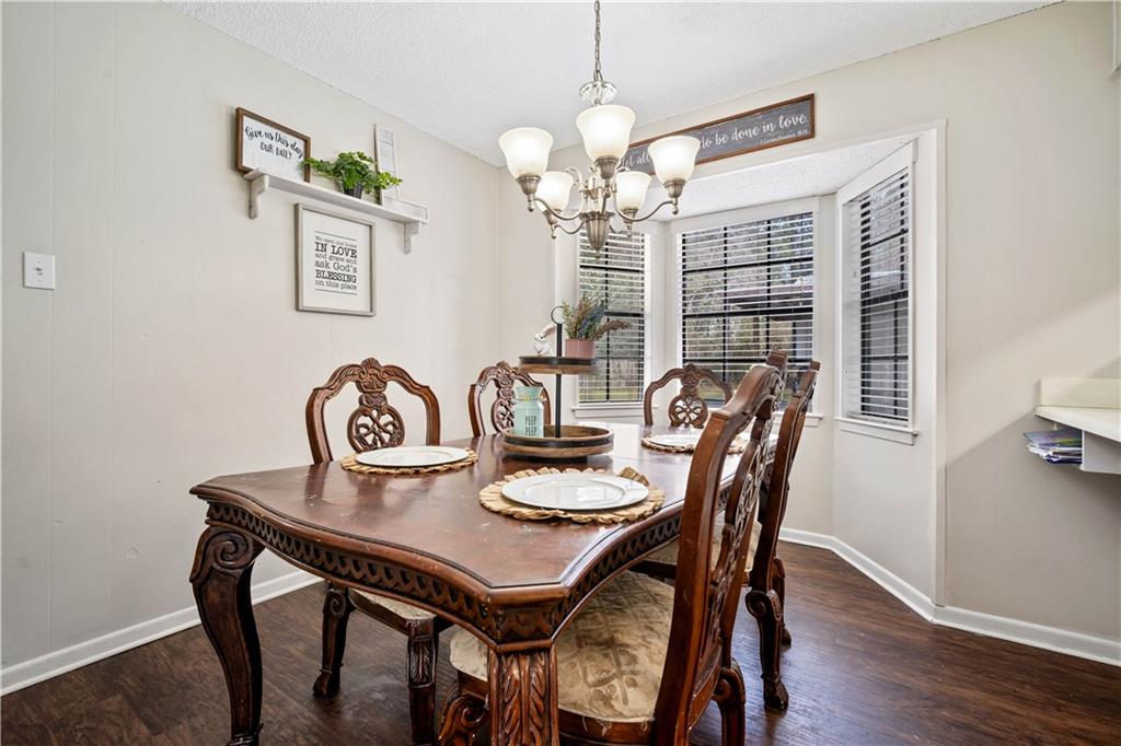 10921 Thomas Road
