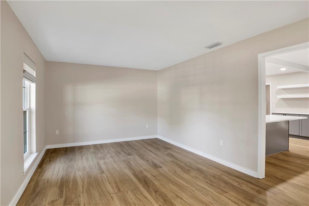 8618 Grand Country Lane