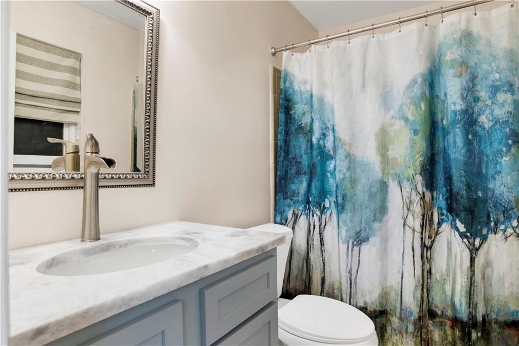8618 Grand Country Lane
