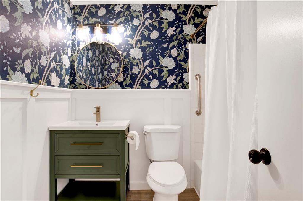 8618 Grand Country Lane
