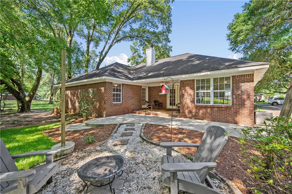 8653 Rosalene Street E