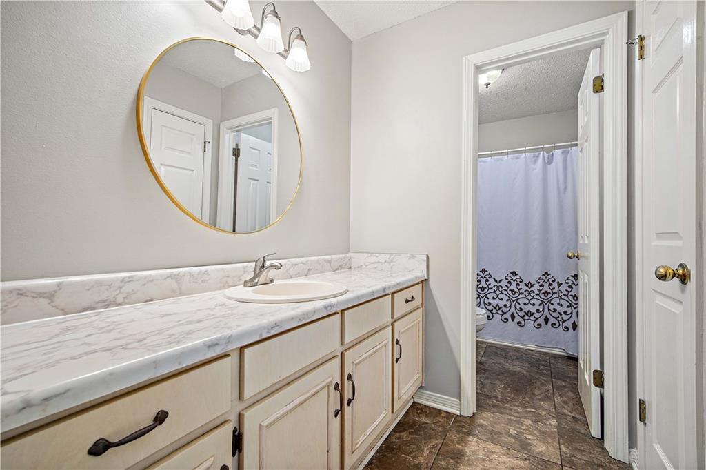 8653 Rosalene Street E