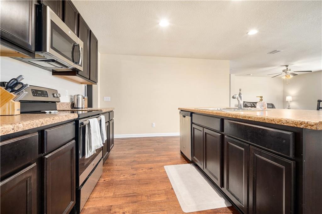 3461 Summer Woods Circle W