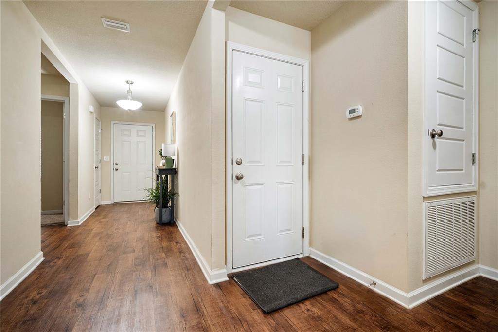 3461 Summer Woods Circle W