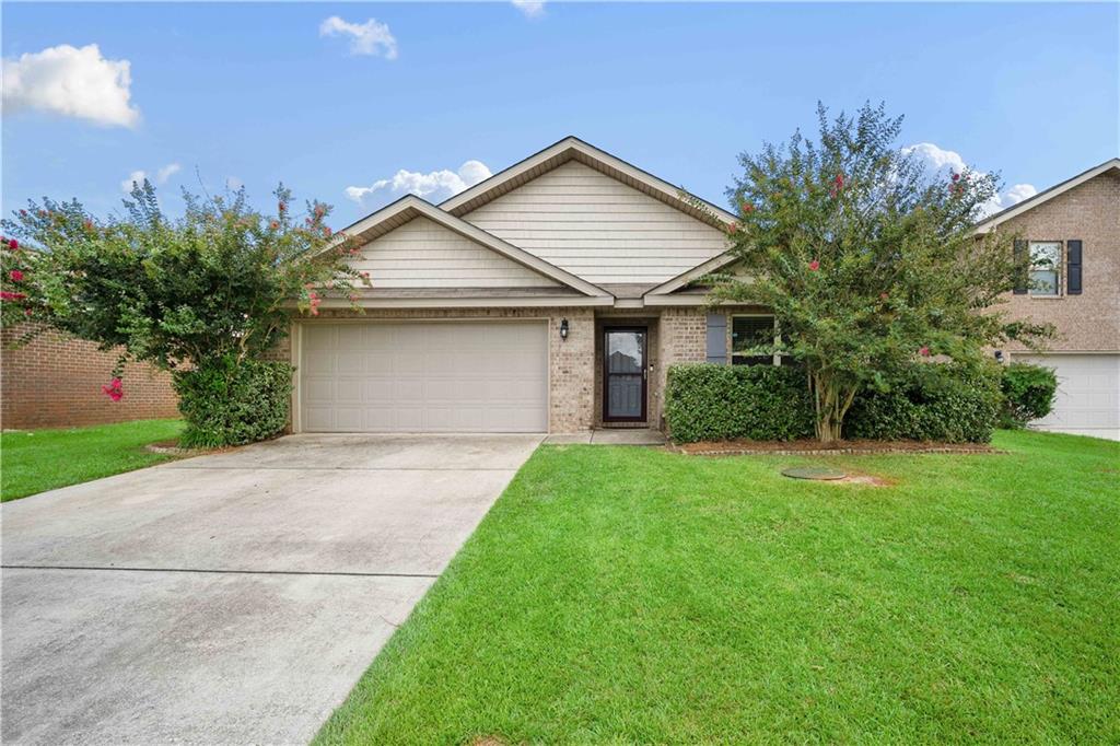 3461 Summer Woods Circle W