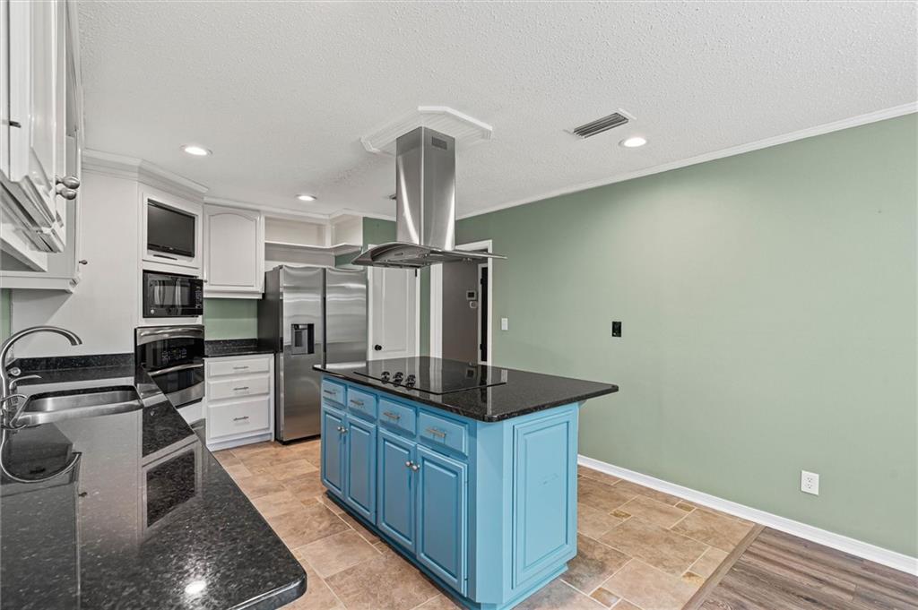 8161 Grand Oaks Drive