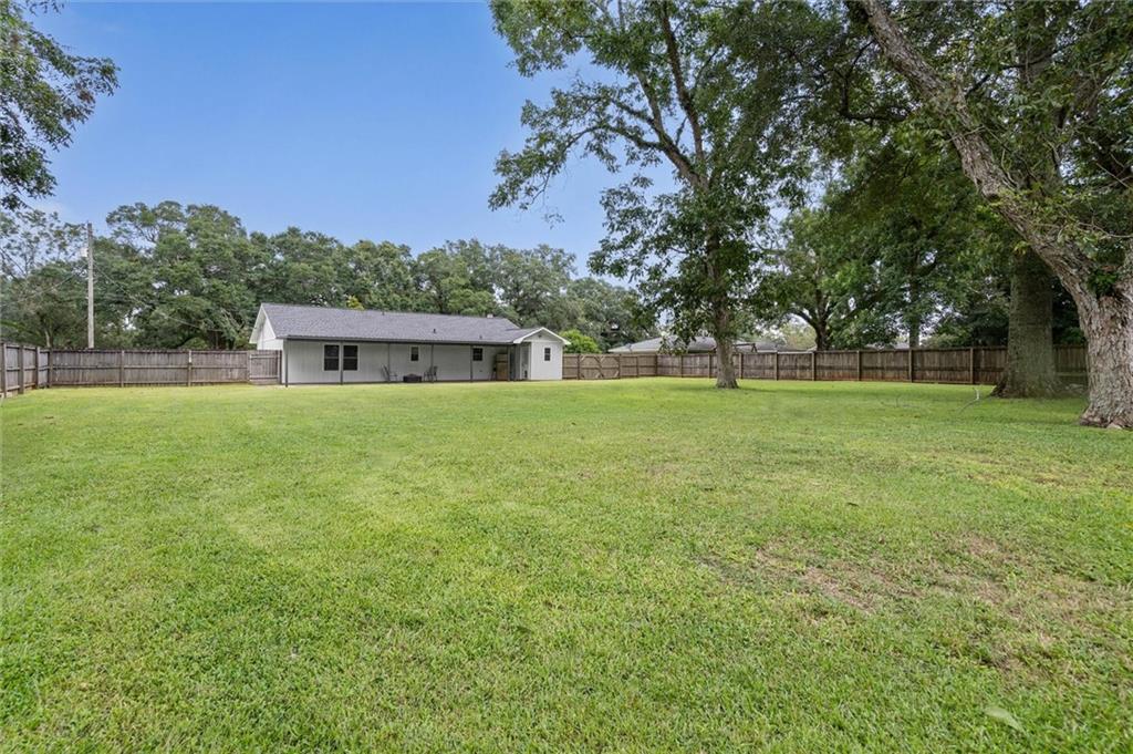 8161 Grand Oaks Drive