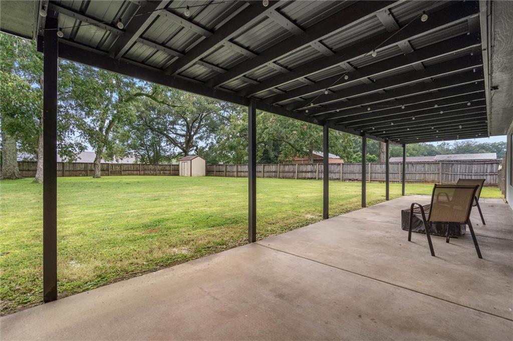 8161 Grand Oaks Drive