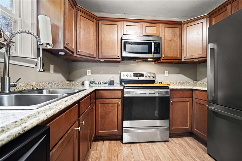 11150 Lakeside Circle