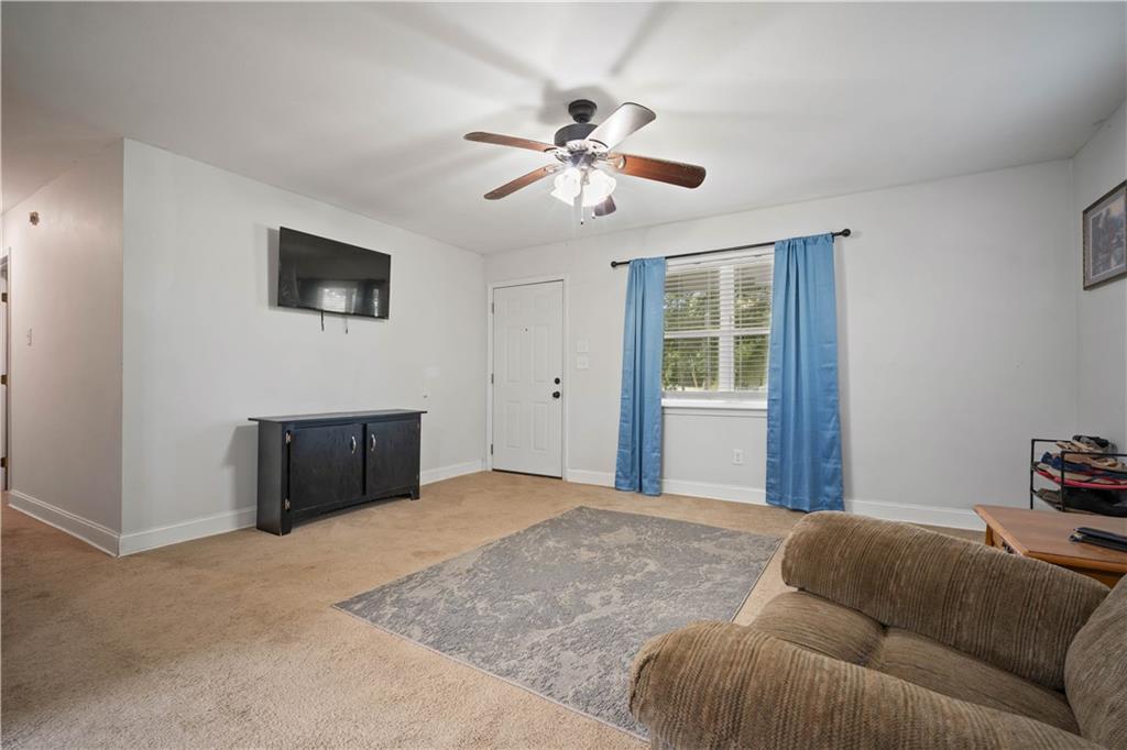 11150 Lakeside Circle