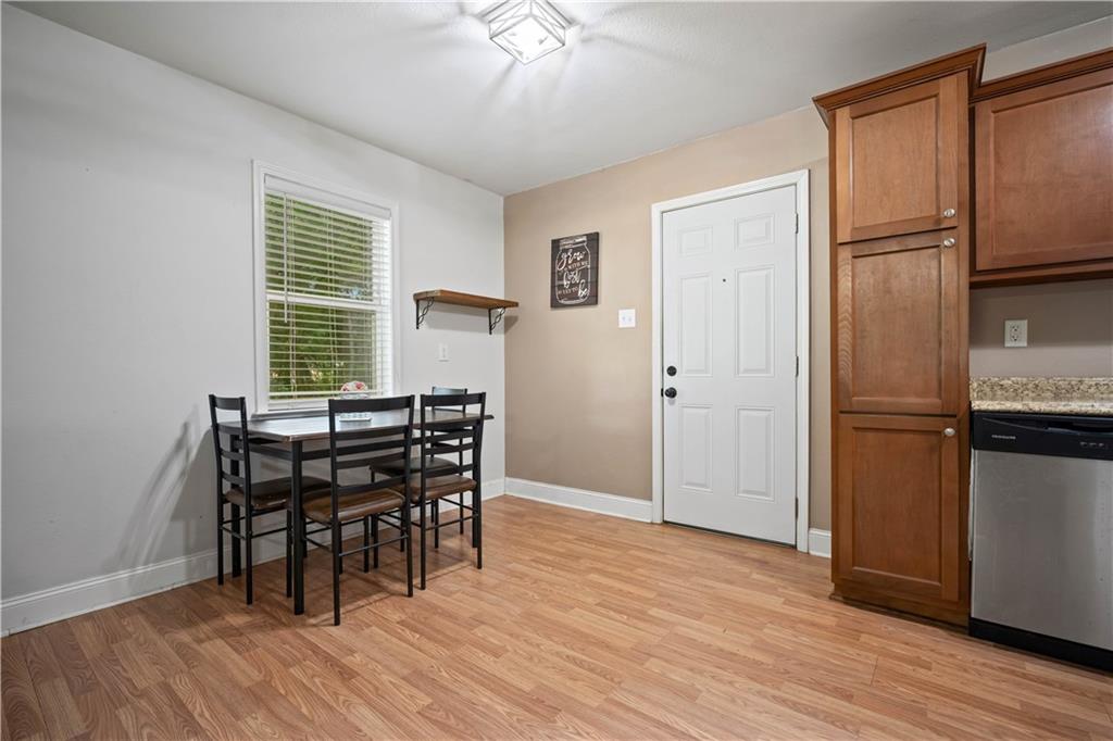 11150 Lakeside Circle