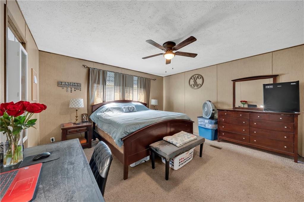 9618 Oak Farms Drive S