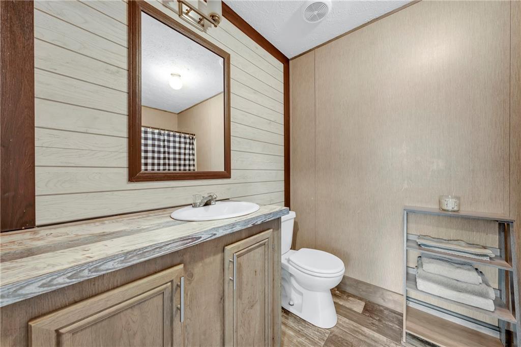 9618 Oak Farms Drive S