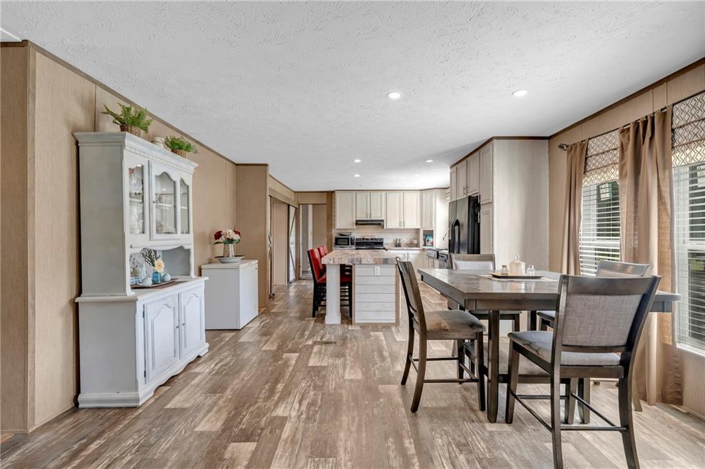 9618 Oak Farms Drive S