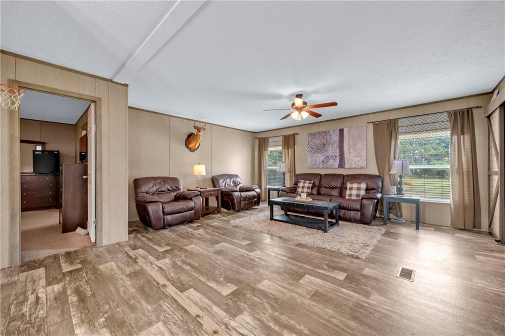 9618 Oak Farms Drive S