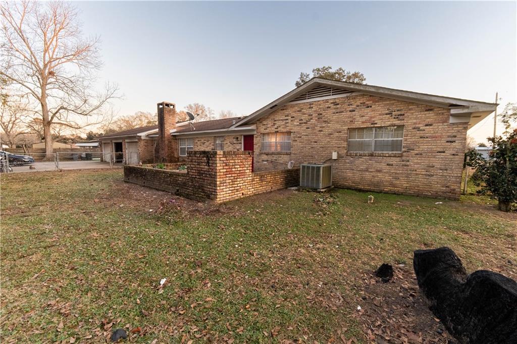 12900 Blakeley Court