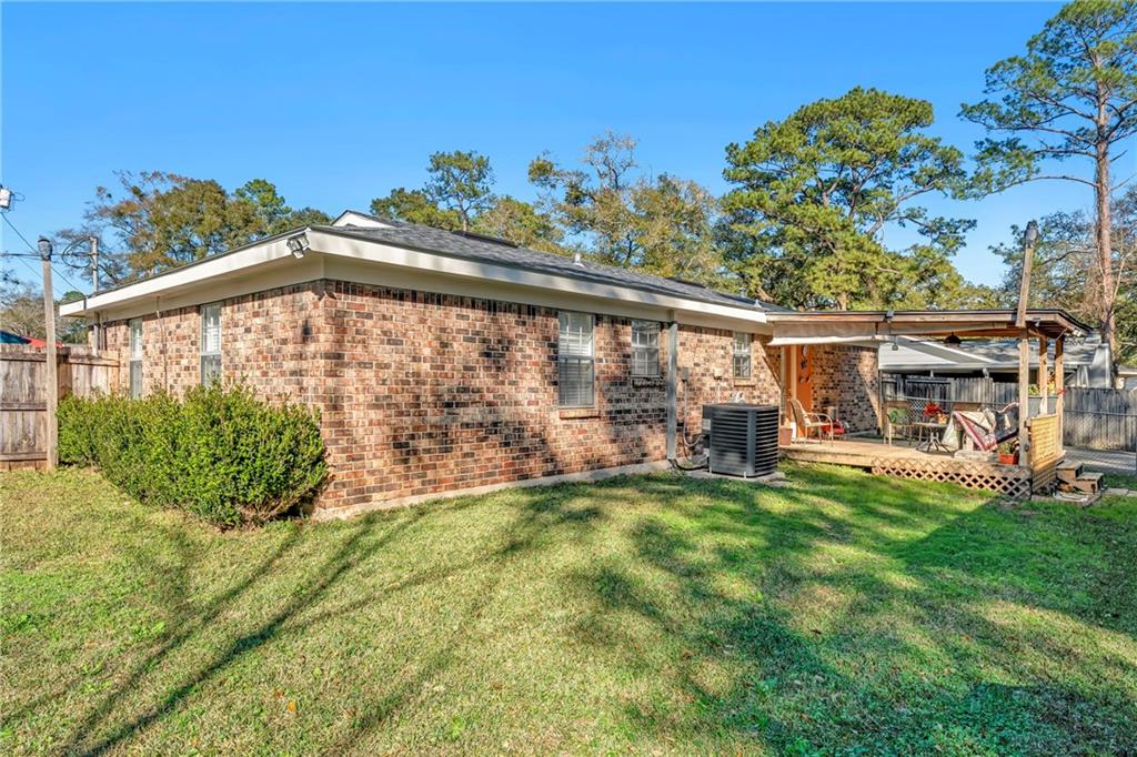 7413 Wigfield Court