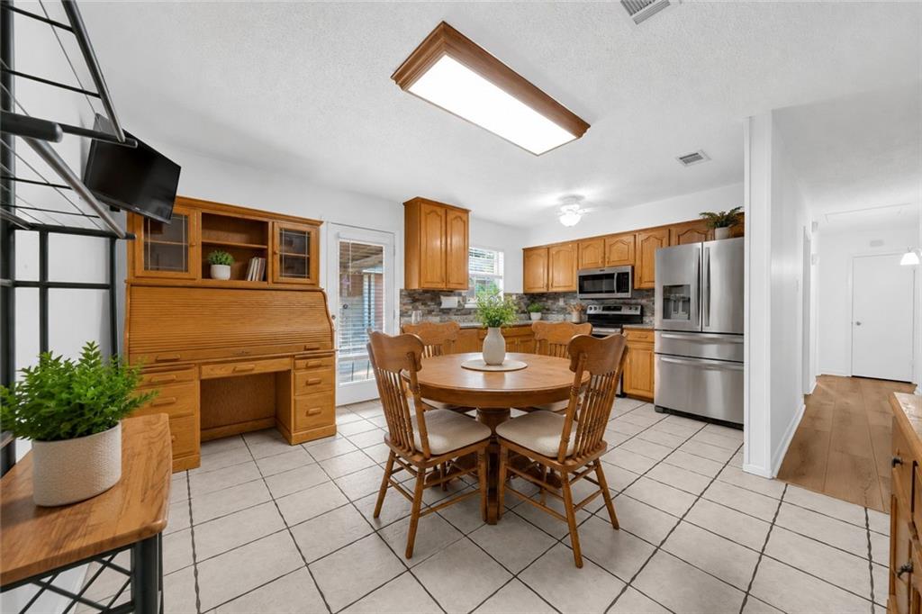 7413 Wigfield Court