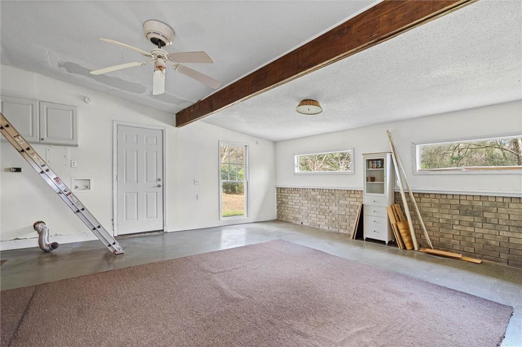 4261 Honey Court