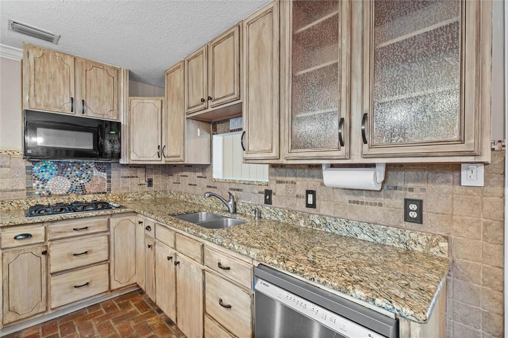 4261 Honey Court