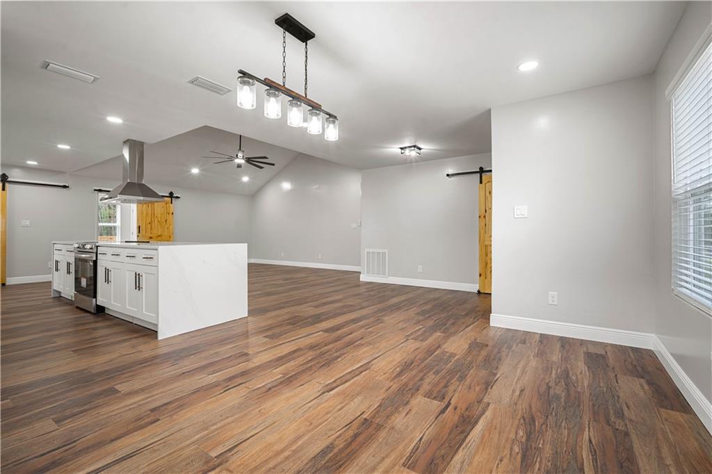 6517 Creekwood Court