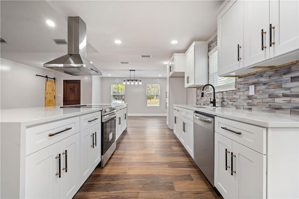 6517 Creekwood Court
