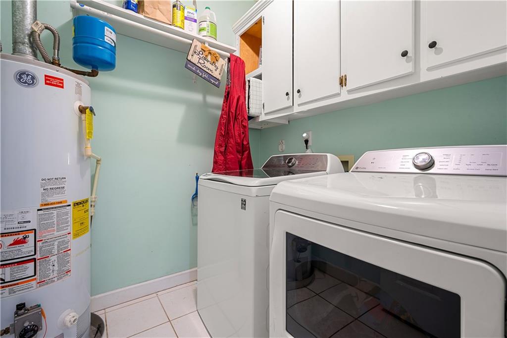 1578 Hunters Ridge Drive W