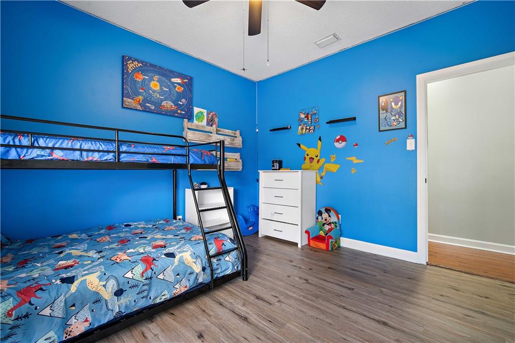 1578 Hunters Ridge Drive W