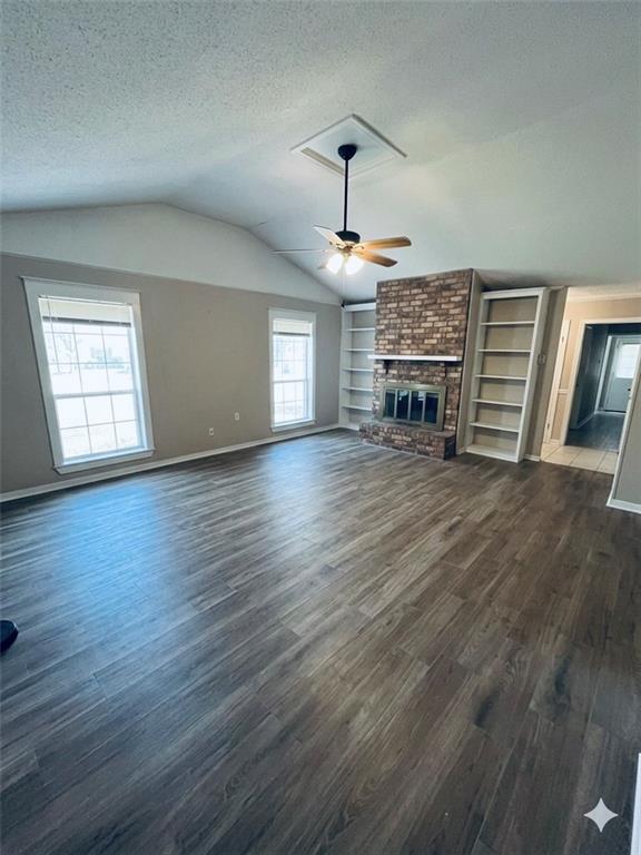 2070 Sky Vista Drive W