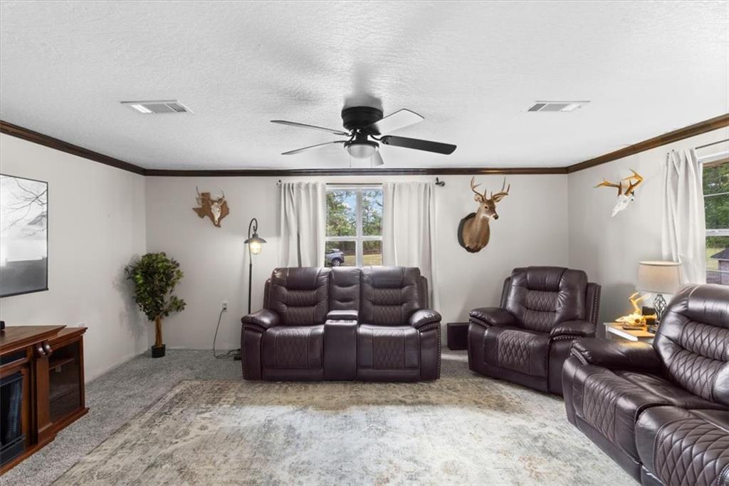 129 Ernest Everett Road