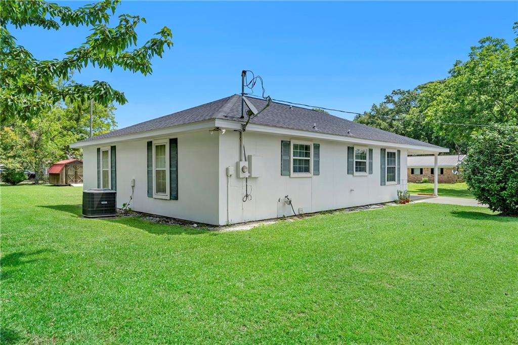 12249 Lloyd Road