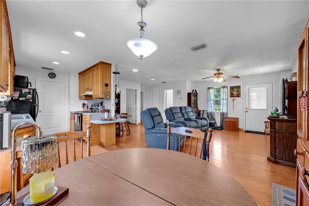 12249 Lloyd Road