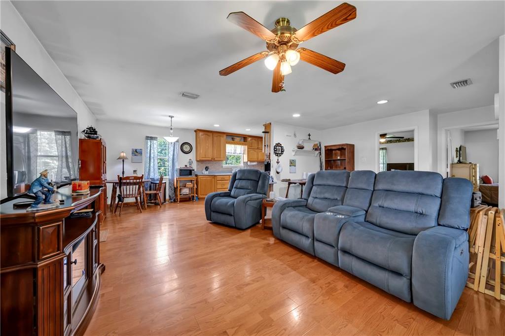 12249 Lloyd Road