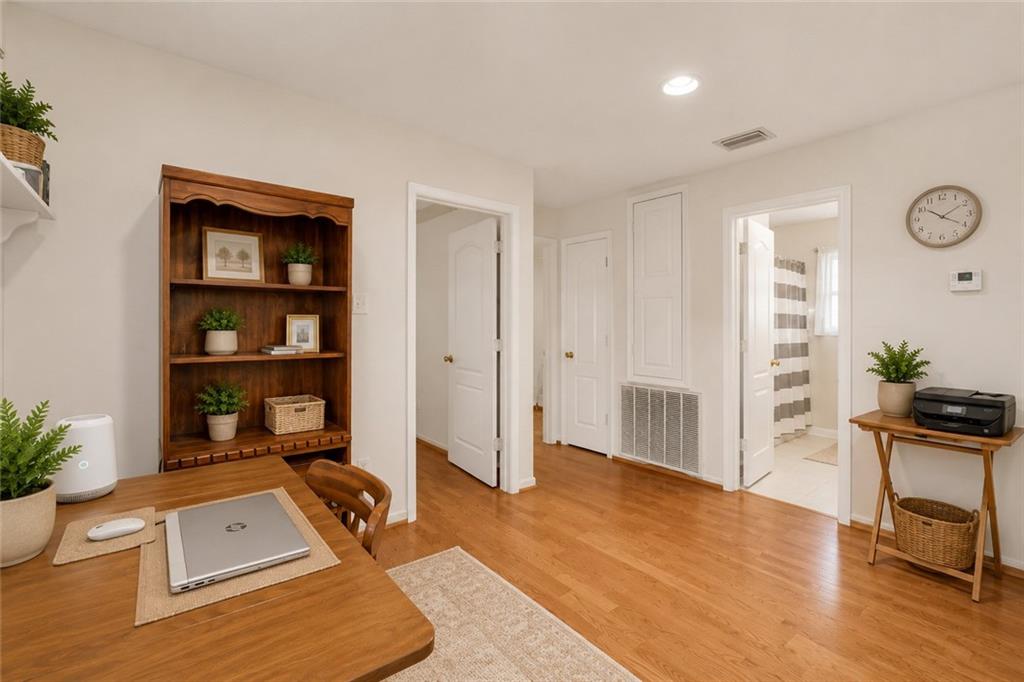 12249 Lloyd Road