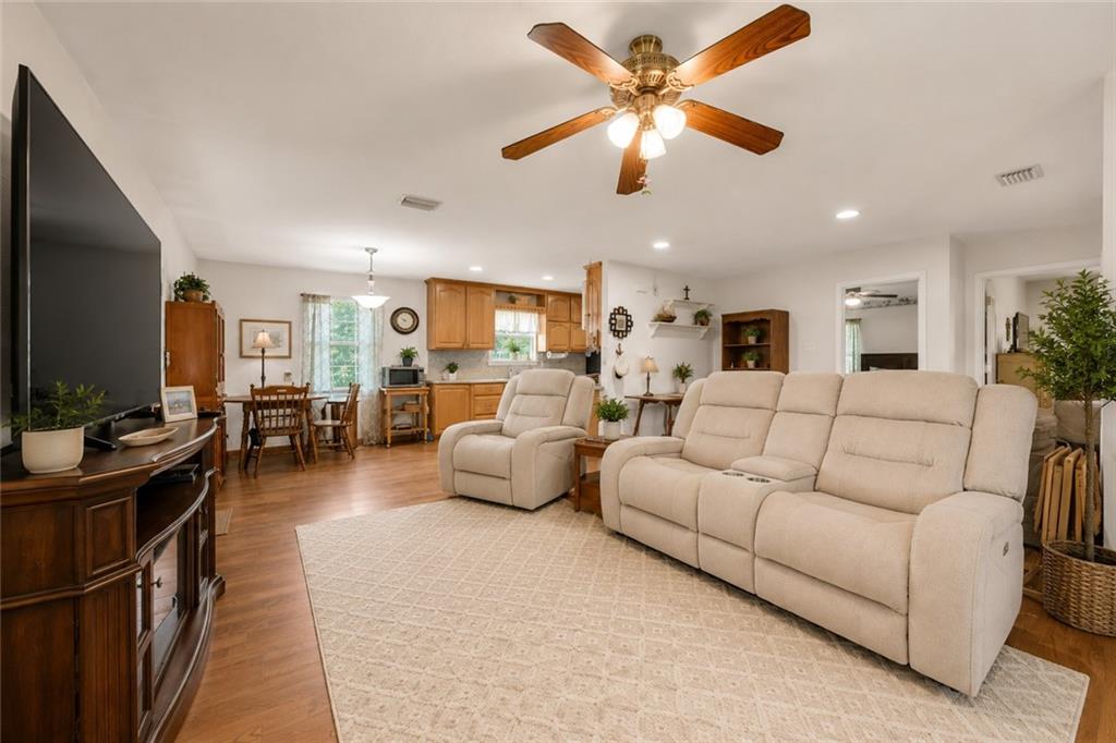 12249 Lloyd Road