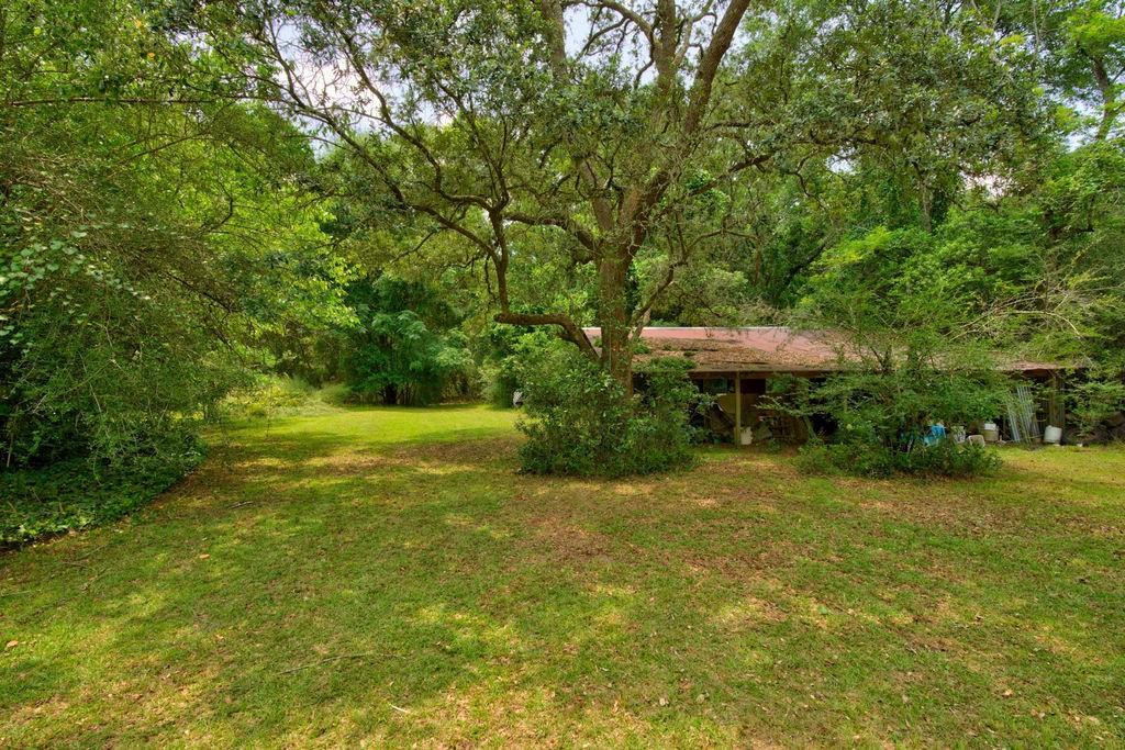13513 Bunker Hill Road