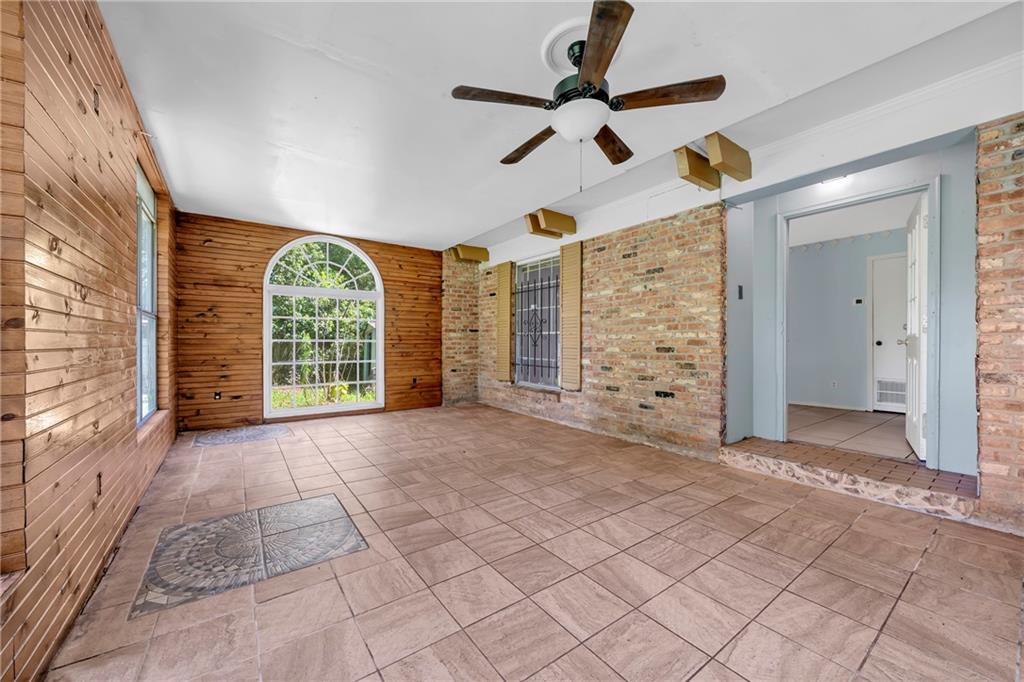 13513 Bunker Hill Road