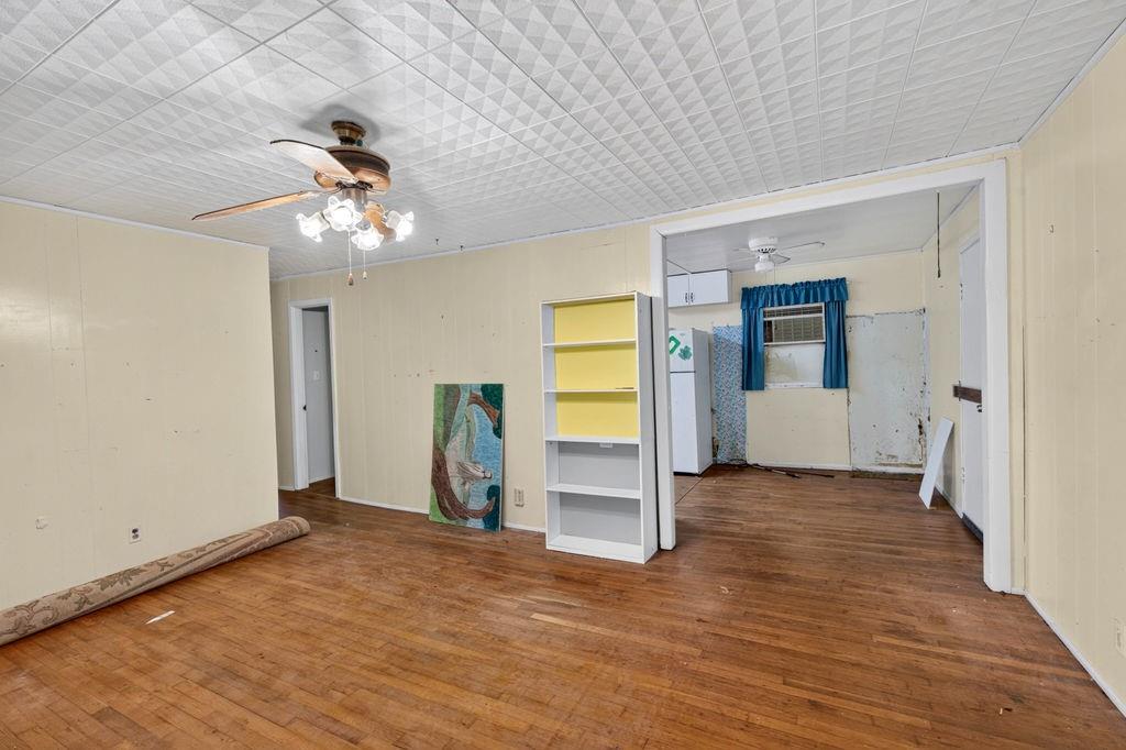 13513 Bunker Hill Road