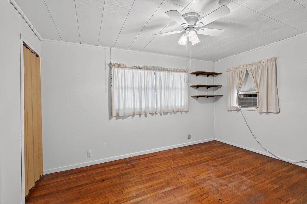 13513 Bunker Hill Road