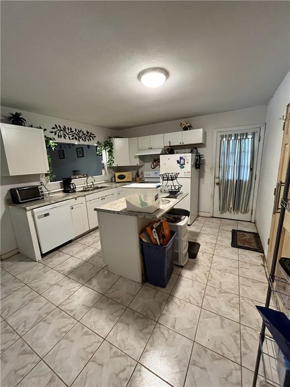 8309 Lake Ponchartrain Drive