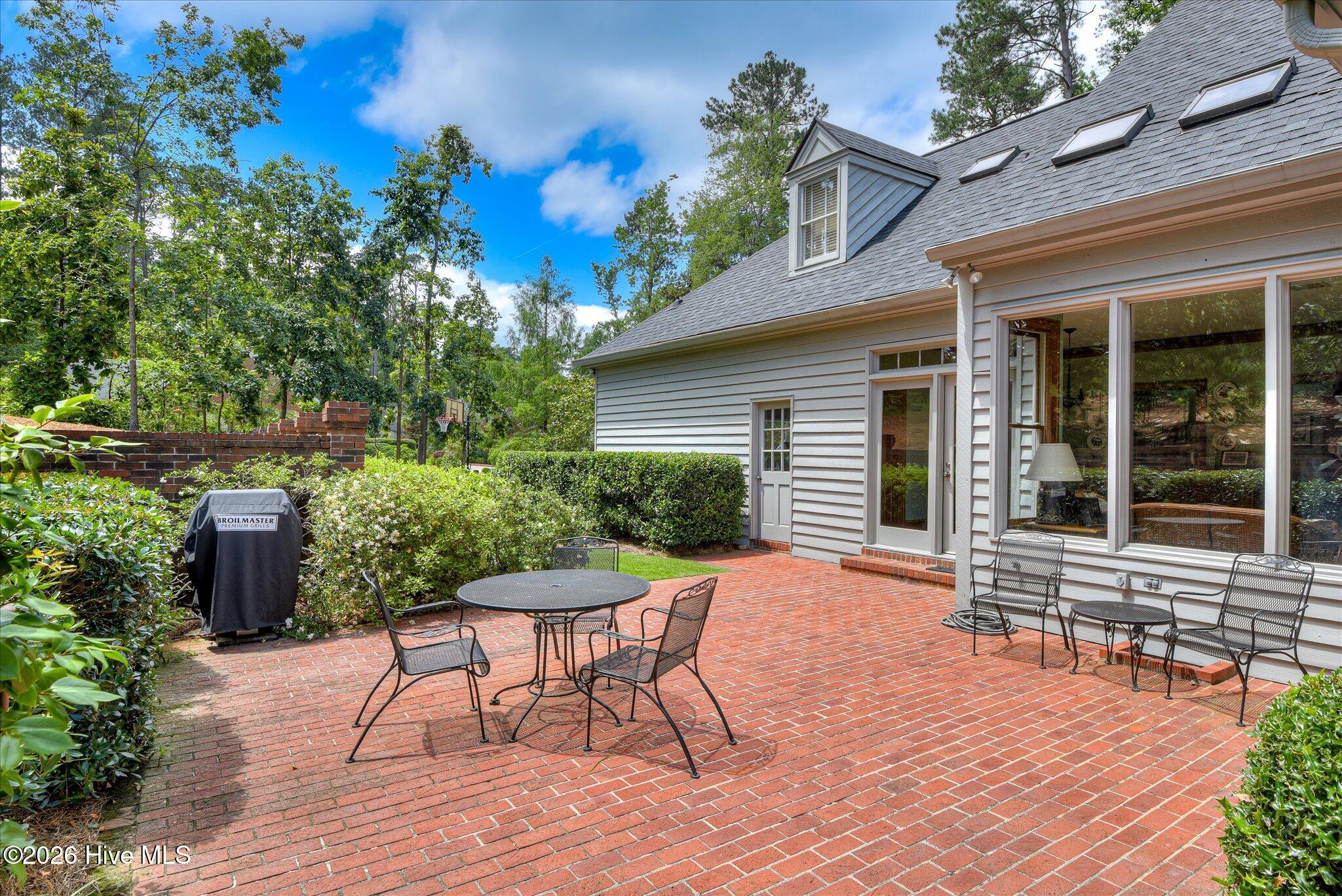 7 Retreat Road