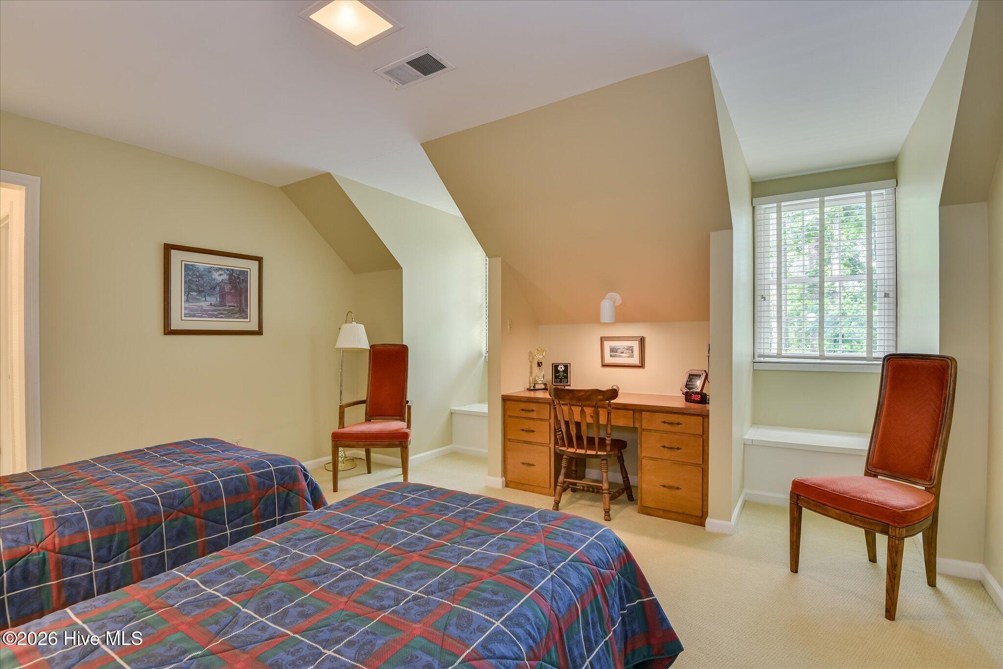 7 Retreat Road