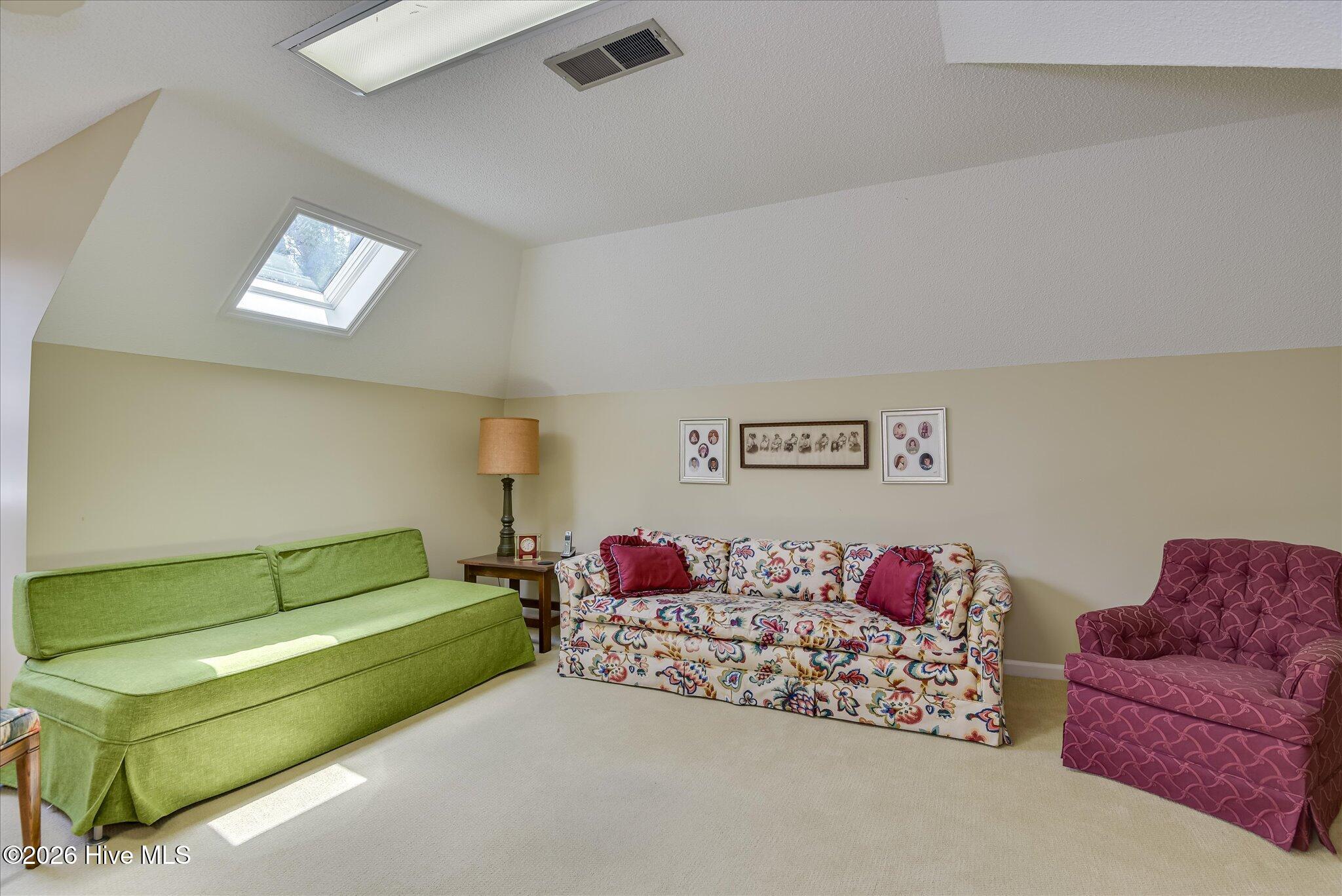 7 Retreat Road