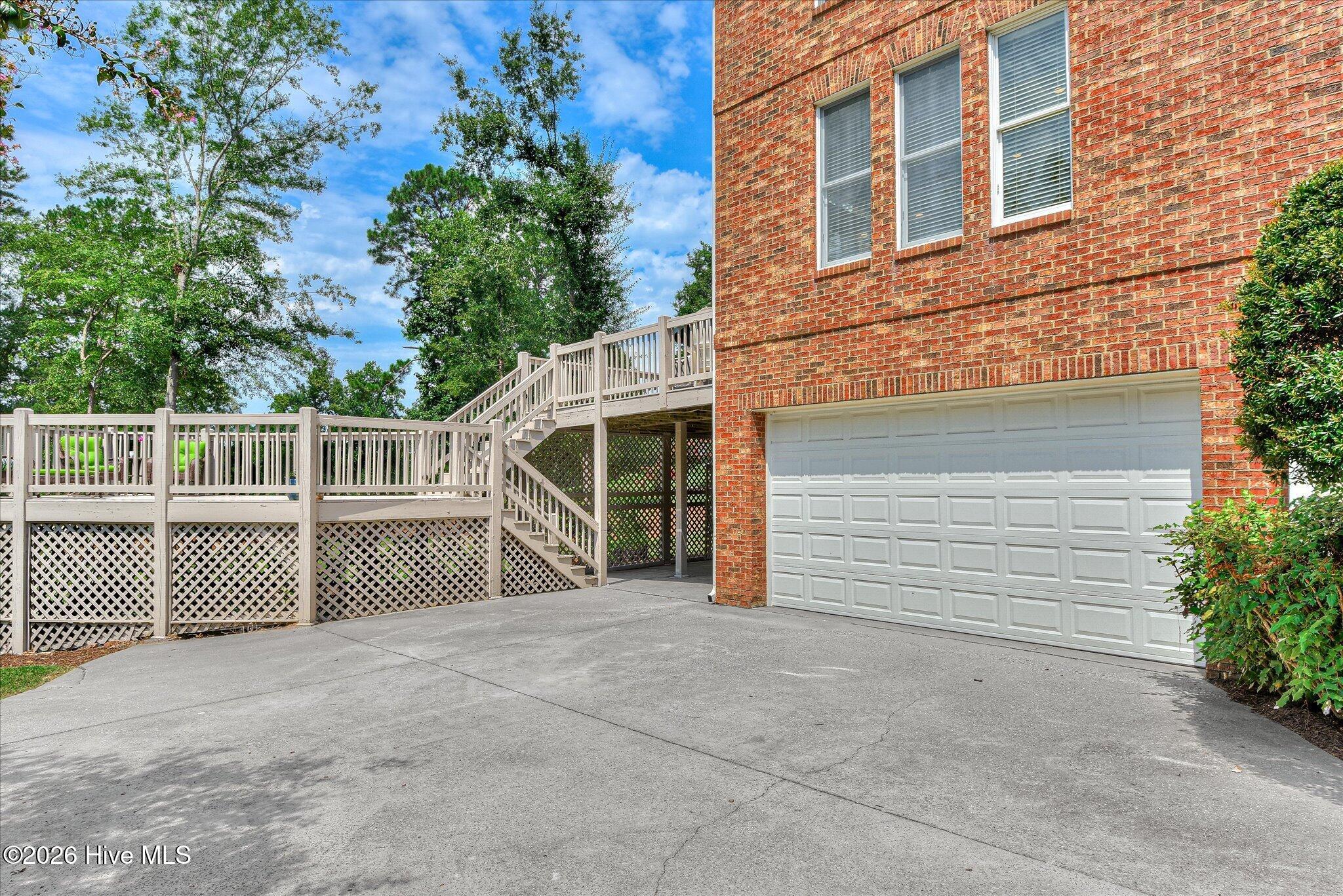 734 Michaels Creek