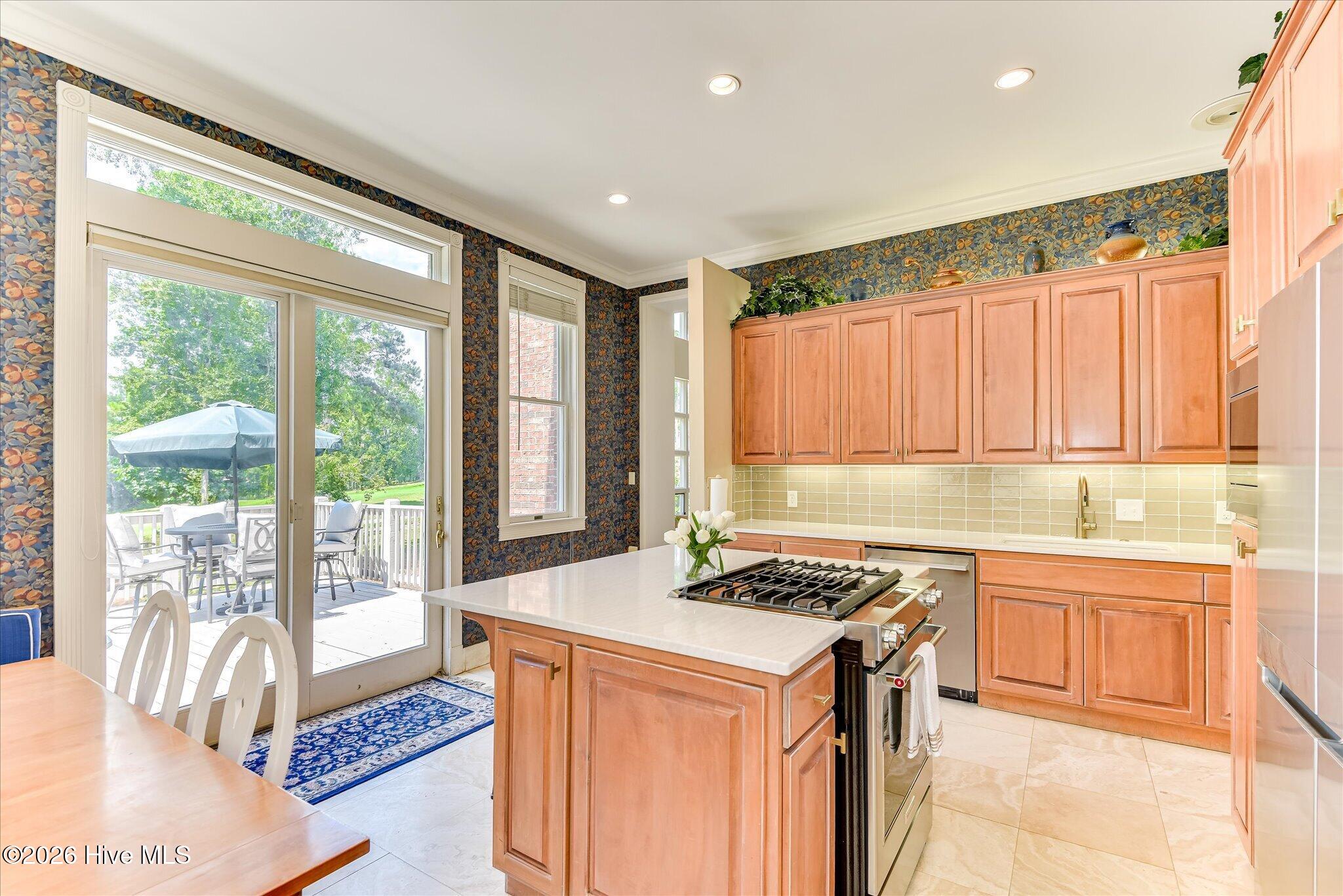 734 Michaels Creek
